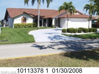 419 El Dorado Pkwy, Cape Coral, FL 33914-7245