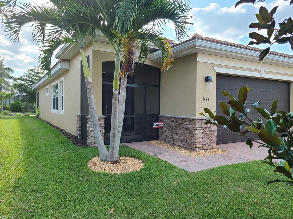3493 Crosswater Dr, Fort Myers, FL 33917-7850