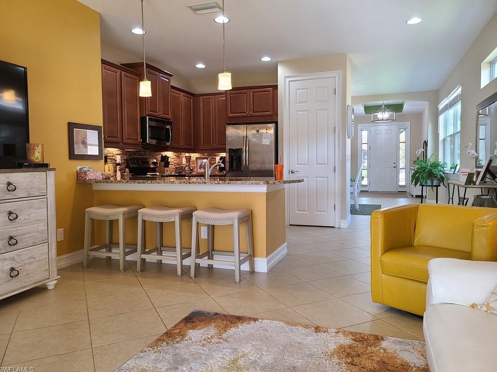 3493 Crosswater Dr, North Fort Myers FL  33917-7849 exterior