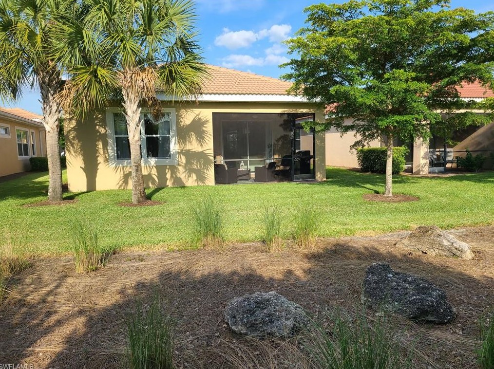 3493 Crosswater Dr, North Fort Myers FL  33917-7850 exterior