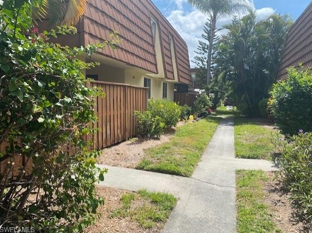 5248 Cedarbend Dr, Fort Myers, FL 33919-7501