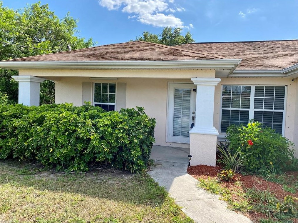 354 Pauline Ave, Lehigh Acres, FL 33974