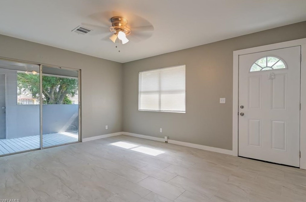 106 William St, Fort Myers, FL 33916-2215