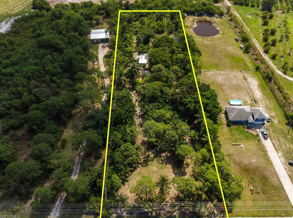 6520 Stringfellow Rd, Saint James City, FL 33956