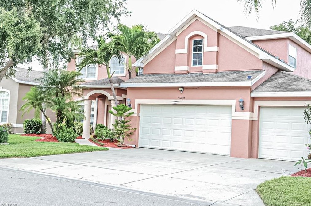 9530 Gladiolus Blossom Ct, Fort Myers FL  33908-9693 exterior