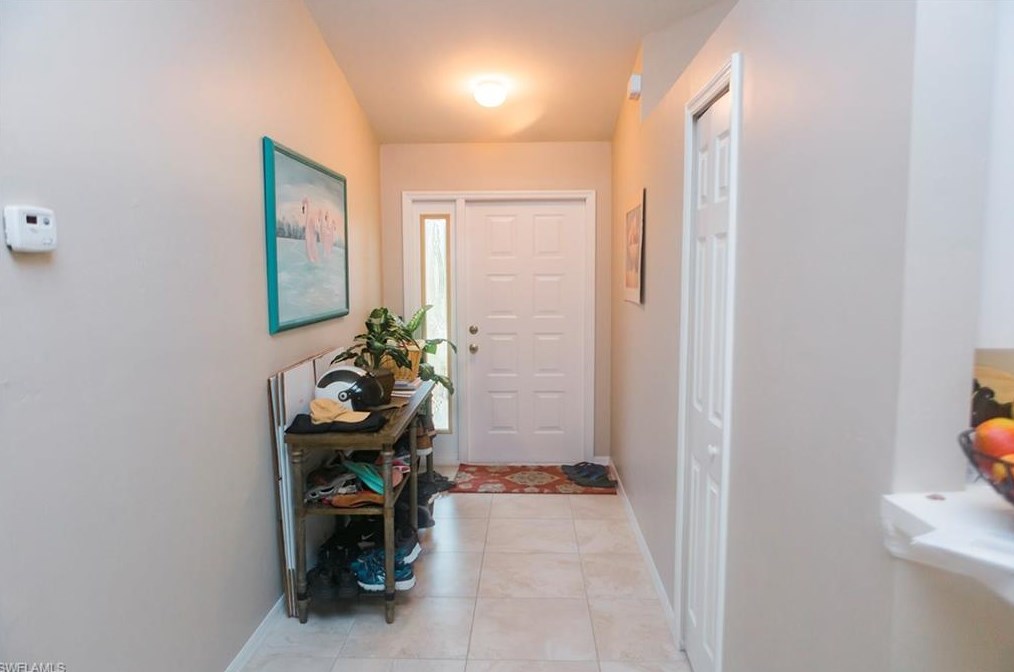 238 44th St, Cape Coral, FL 33904-8426