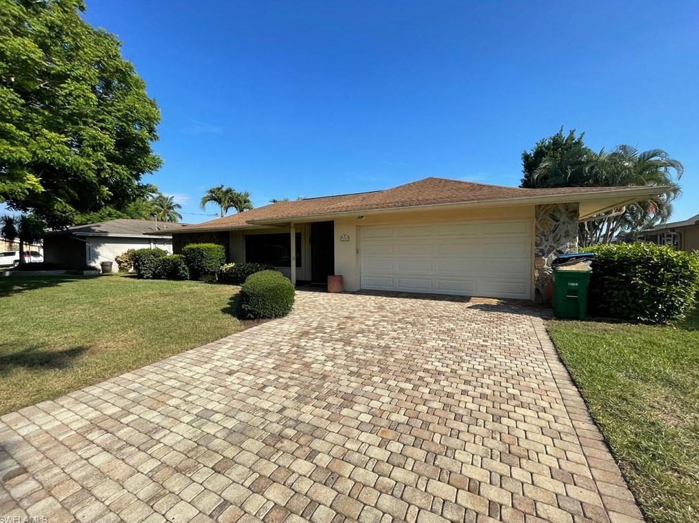 1134 Lucerne Ave, Cape Coral, FL 33904
