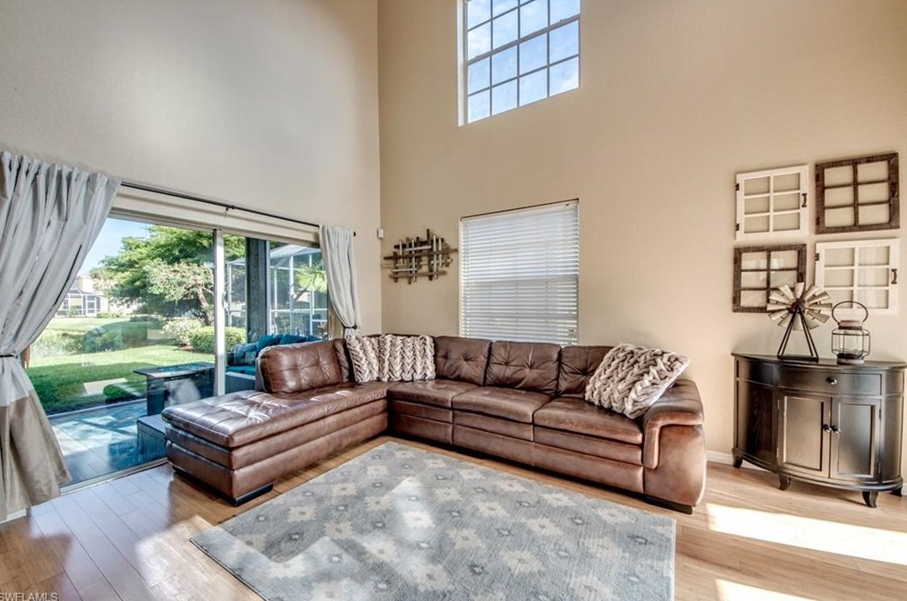 8960 Spring Mountain Way, Fort Myers, FL 33908-9681