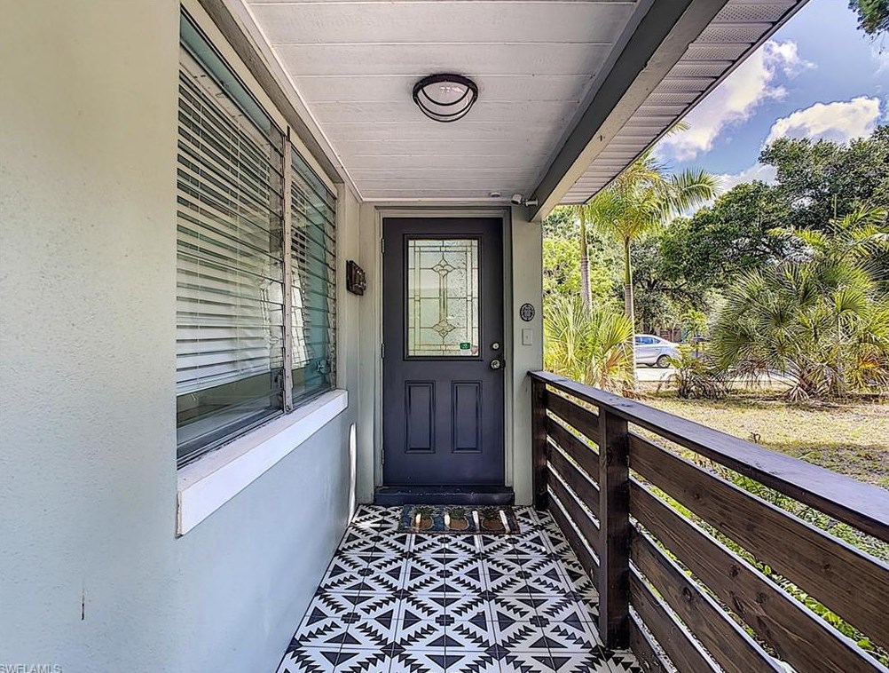 2266 Clifford St, Fort Myers FL  33901-3520 exterior