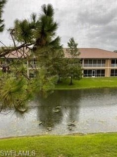 1064 Winding Pines Cir, Cape Coral, FL 33909-8716