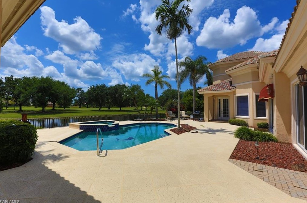 15653 Glenisle Way, Fort Myers, FL 33912