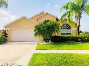 4604 Varsity Cir, Lehigh Acres, FL 33971