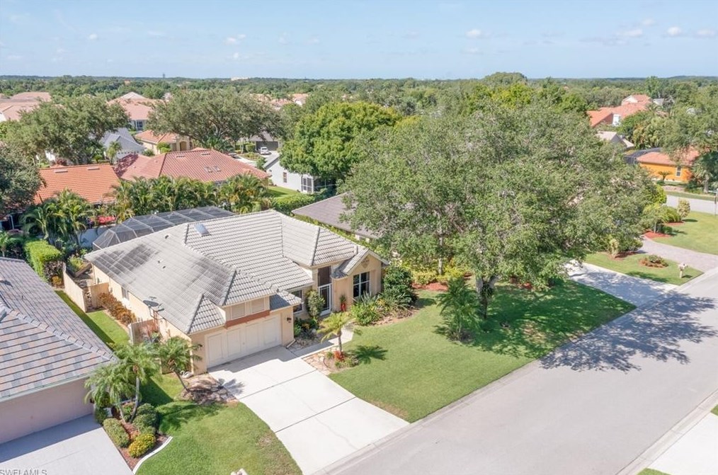11406 Waterford Village Dr, Fort Myers, FL 33913-7911