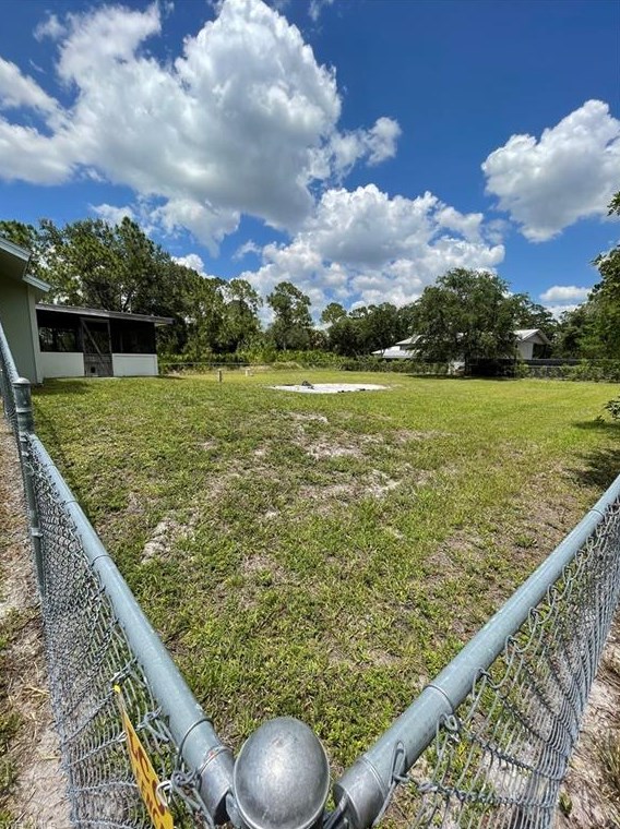2318 Hamilton Ave, Alva FL  33920-1038 exterior