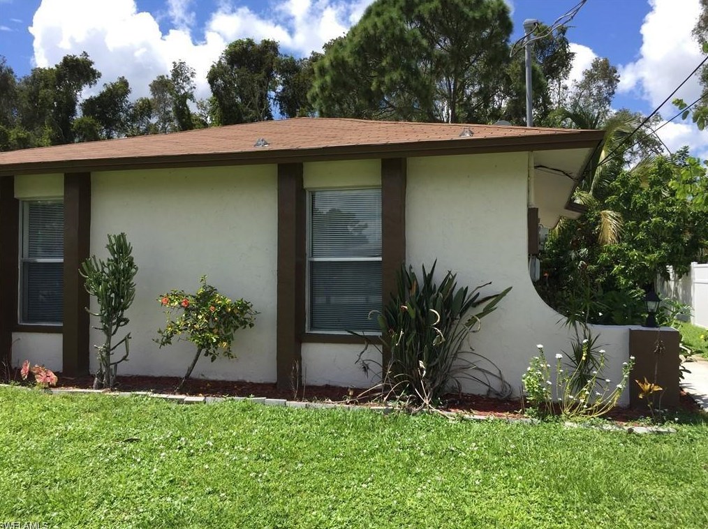 18492 Miami Blvd, Fort Myers, FL 33967