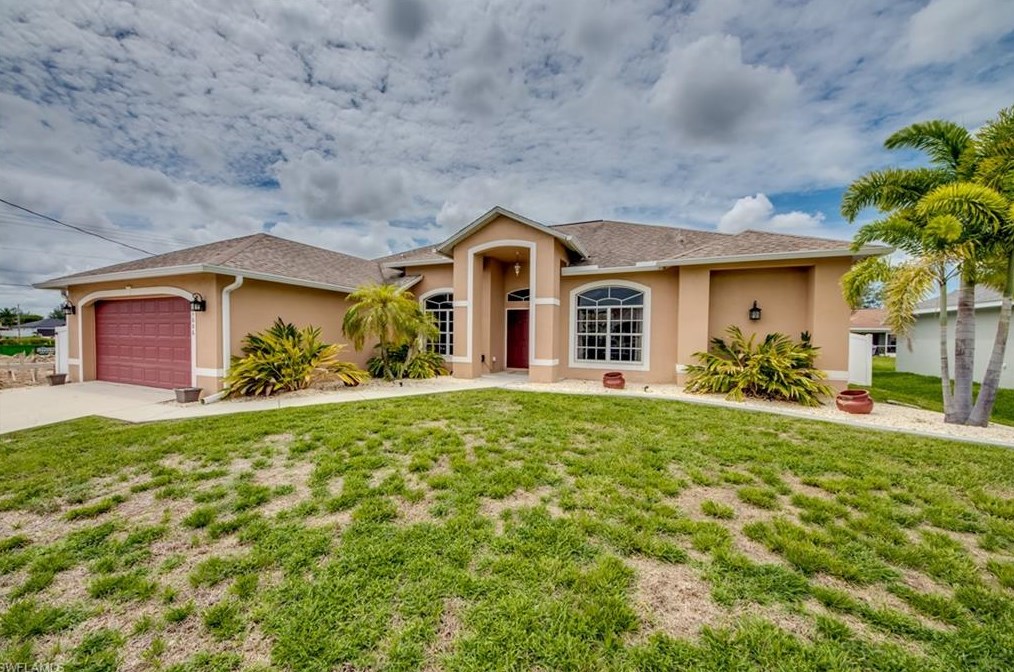 1606 22nd Ln, Cape Coral, FL 33991-3529
