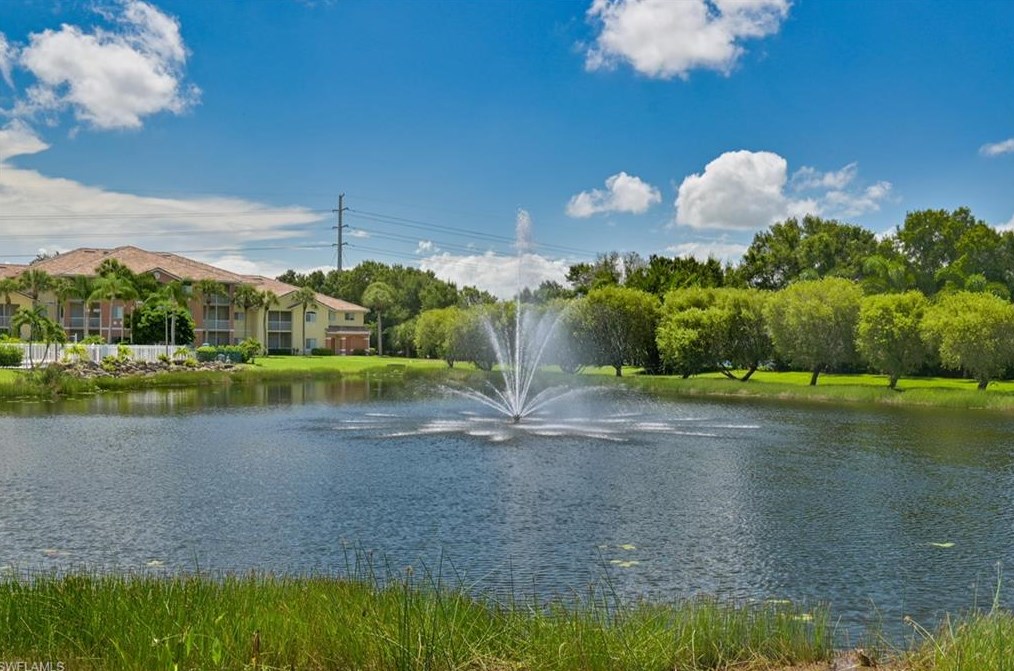 6380 Aragon Way, Fort Myers, FL 33966-4762