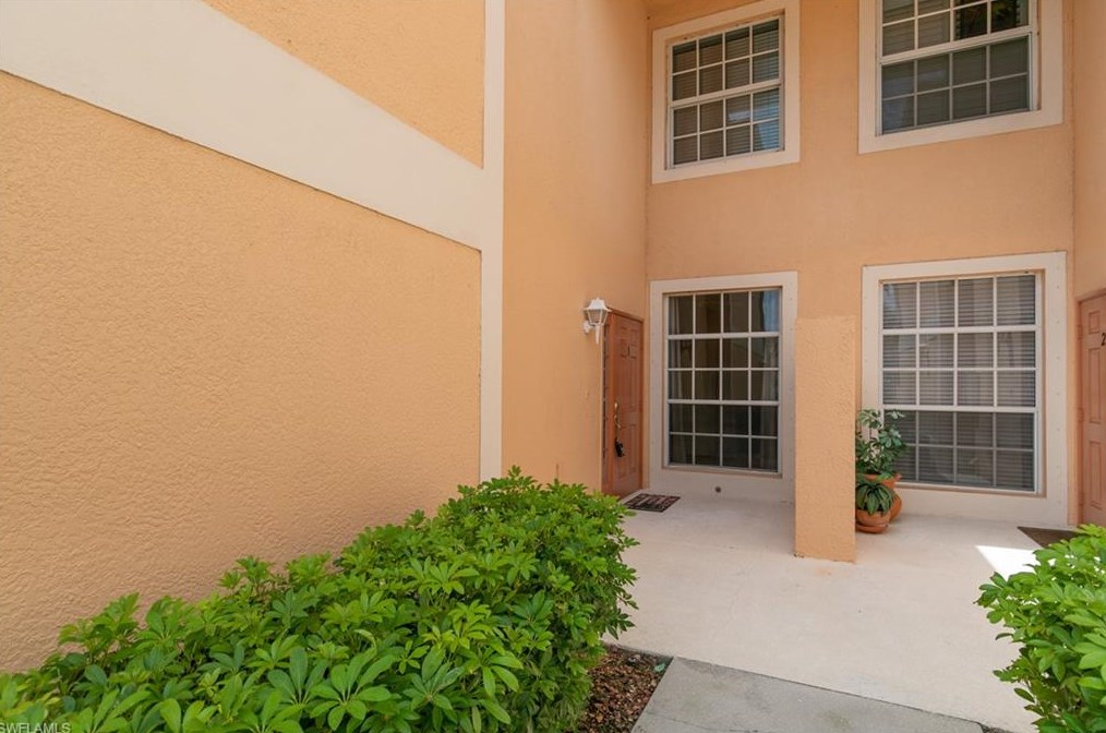 3140 Sea Trawler Bnd, Fort Myers, FL 33903-6919