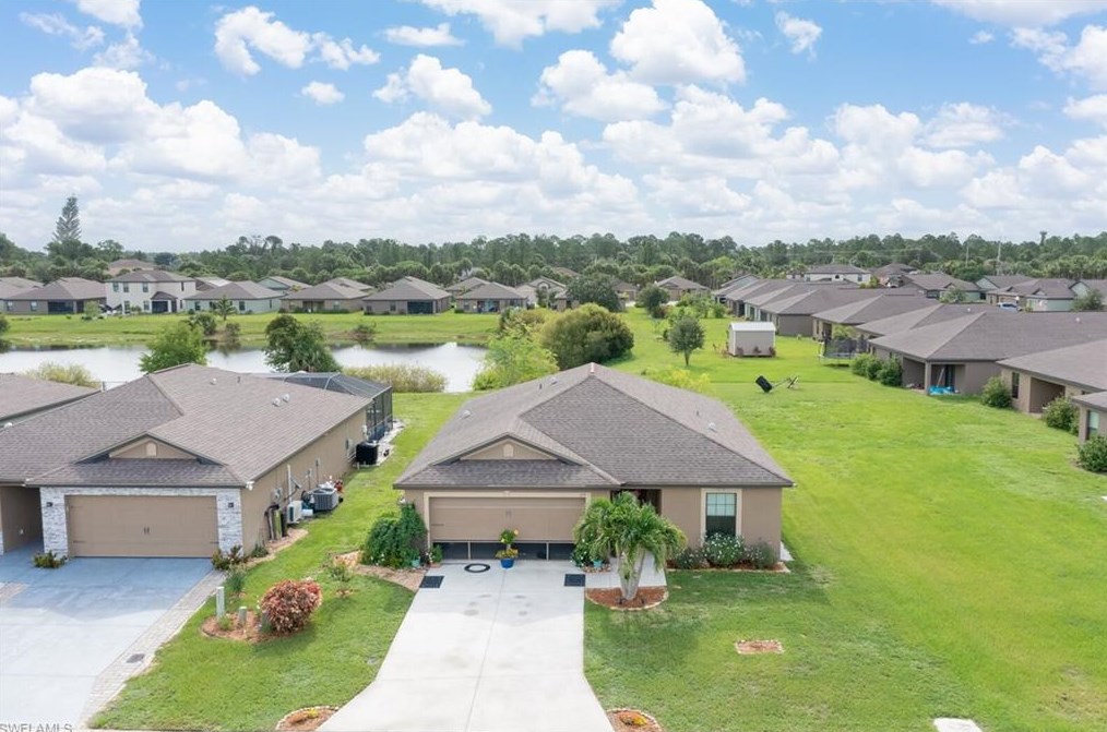 179 Shadowview Ct, Lehigh Acres, FL 33974