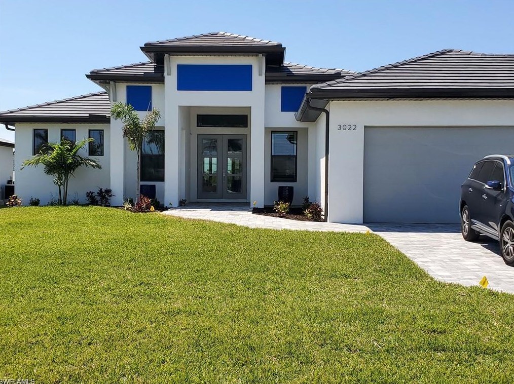 2107 39th St, Cape Coral, FL 33914-2412