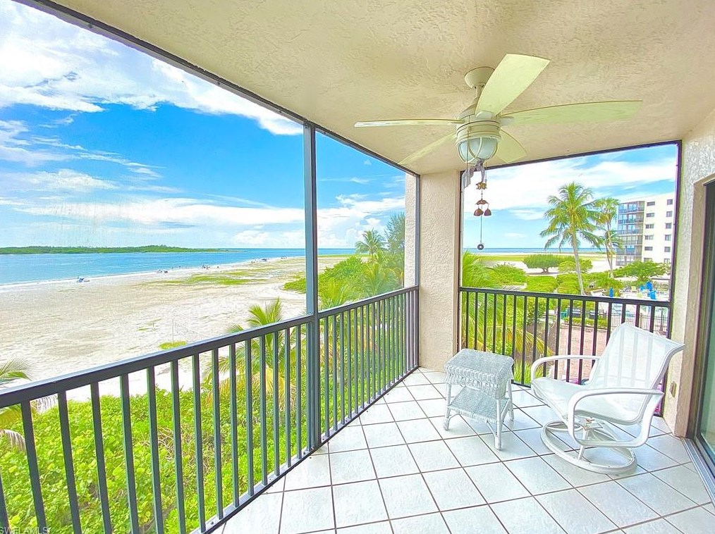 8402 Estero Blvd #205, Fort Myers Beach, FL 33931