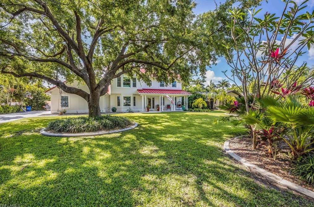 5625 Shaddelee Ln, Fort Myers, FL 33919-2542