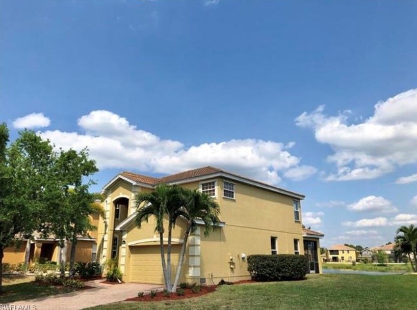 16525 Whispering Trace Ct, Fort Myers FL  33908-7635 exterior