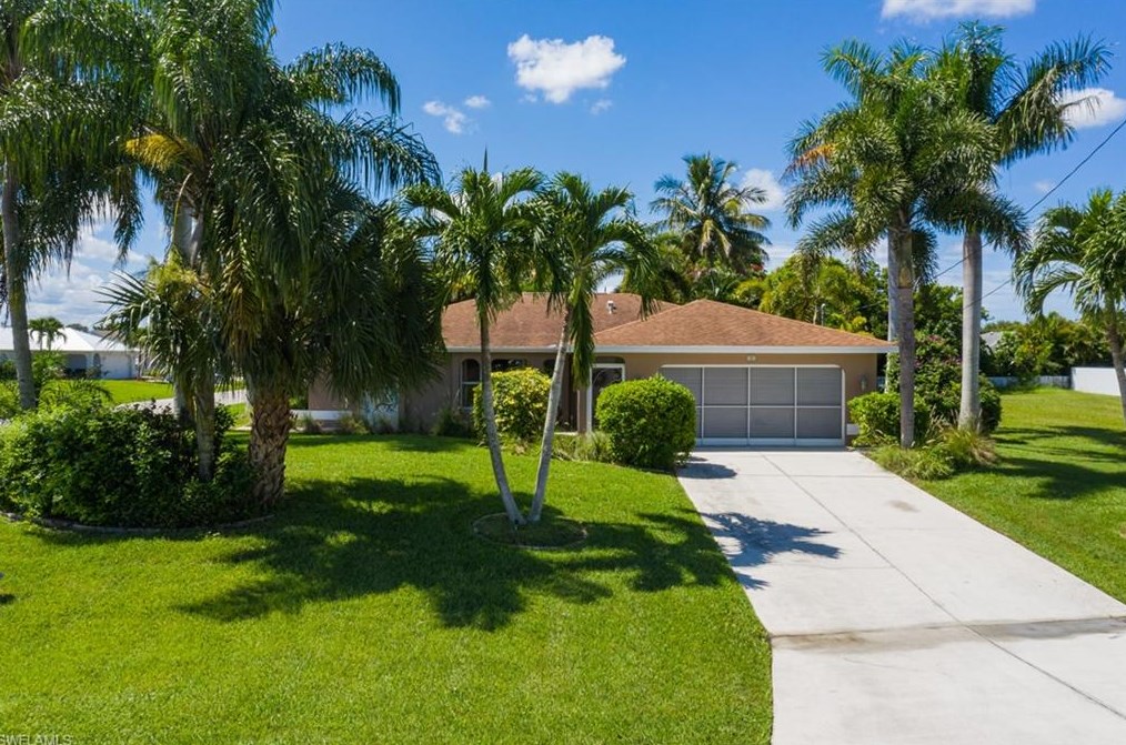 152 Se 6th St, Cape Coral, FL 33990