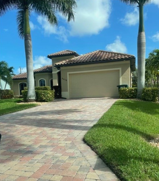 2219 51st St, Cape Coral, FL 33914-3001