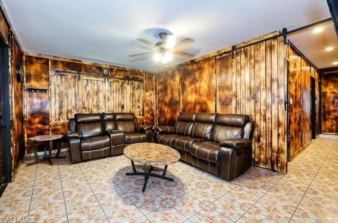 3952 Seminole Ave, Fort Myers, FL 33916-1042
