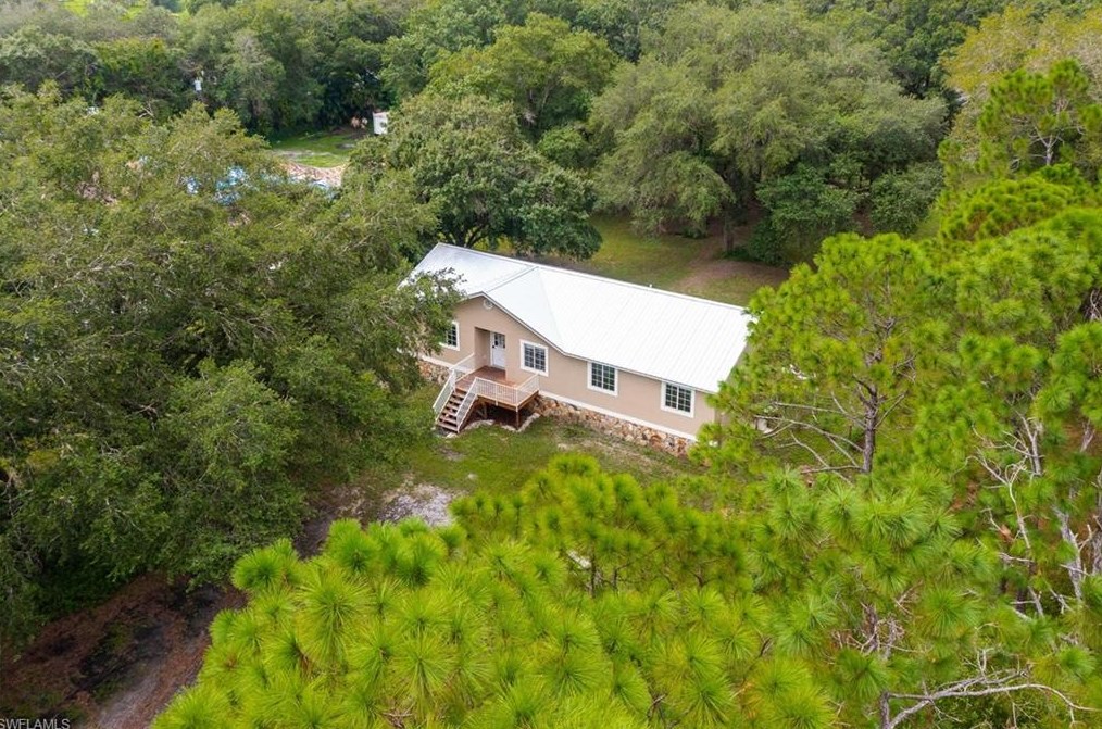 14990 Orange River Rd, Fort Myers, FL 33905-7631