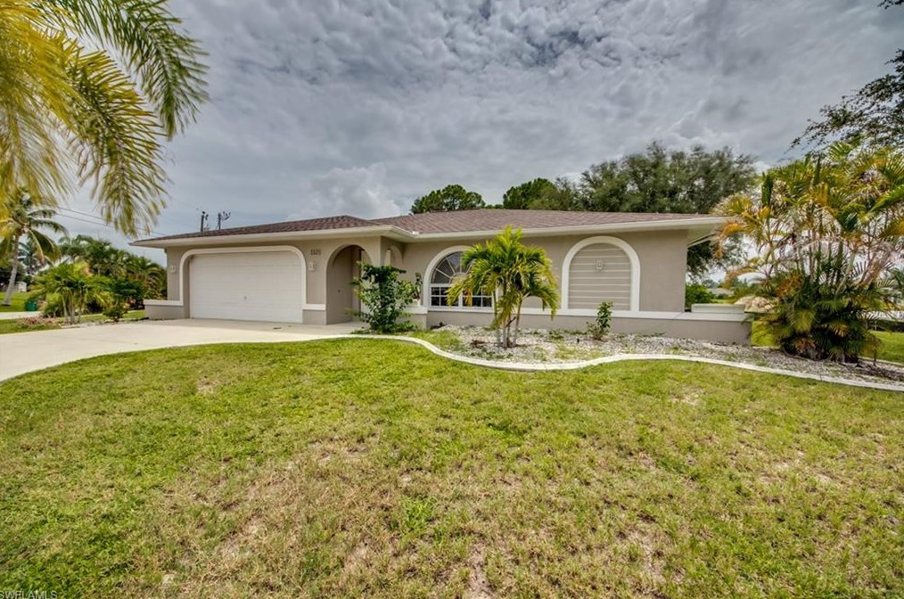 1325 Se 2nd Pl, Cape Coral, FL 33990
