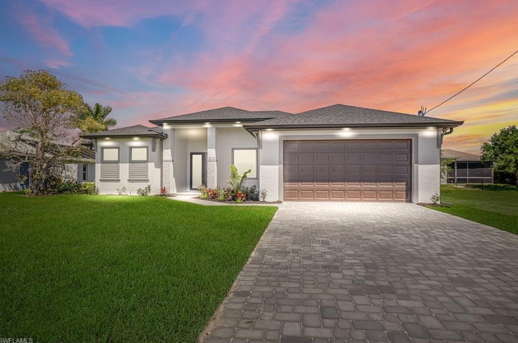 1951 34th Ave, Cape Coral, FL 33993-3627