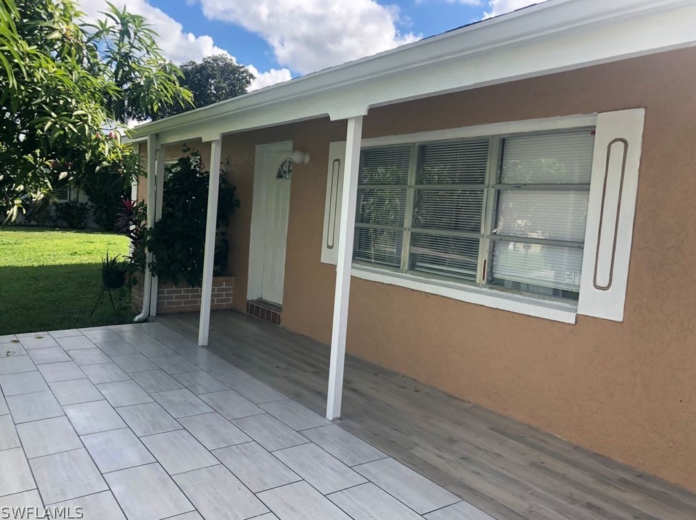 208 Davis Rd, Lehigh Acres, FL 33936