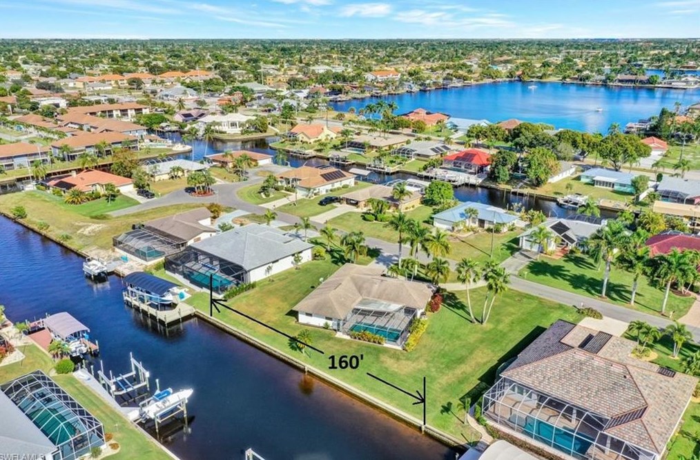 4920 8th Pl, Cape Coral, FL 33914-7335