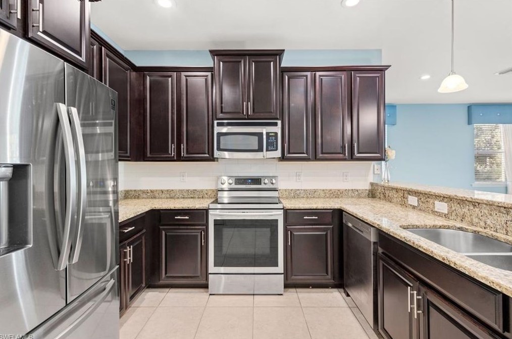 19501 Bowring Park Rd, Fort Myers, FL 33967-5239