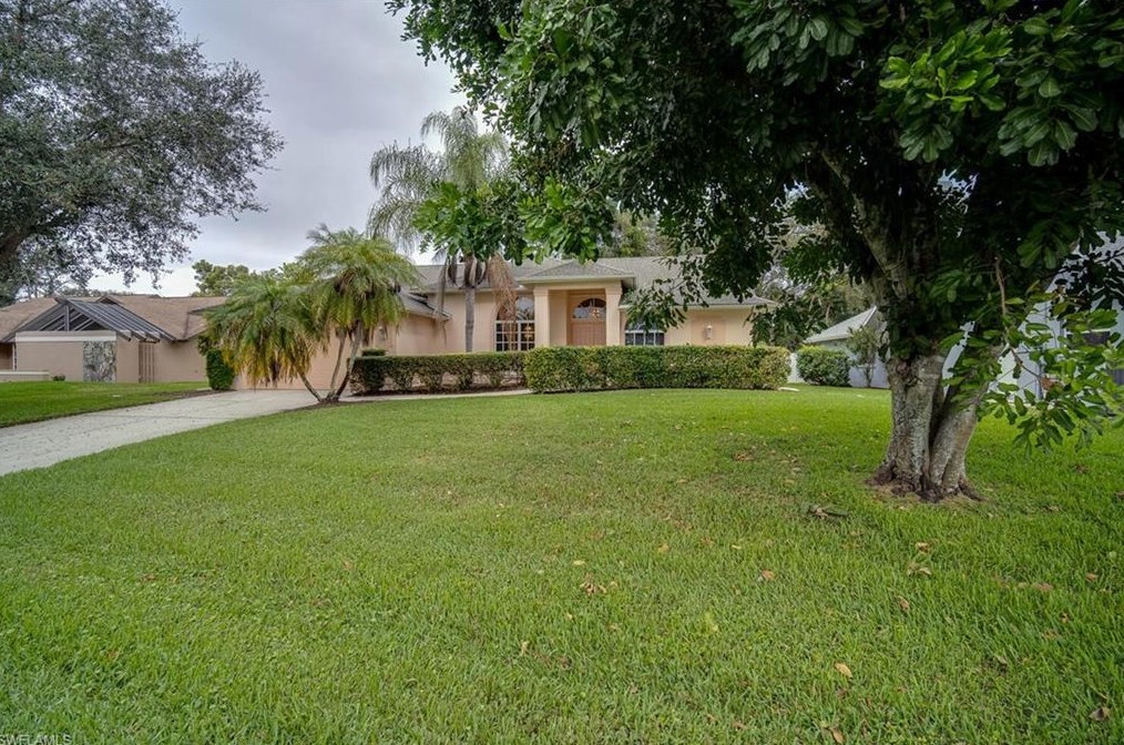 6609 Highland Pines Cir, Fort Myers, FL 33966-1382