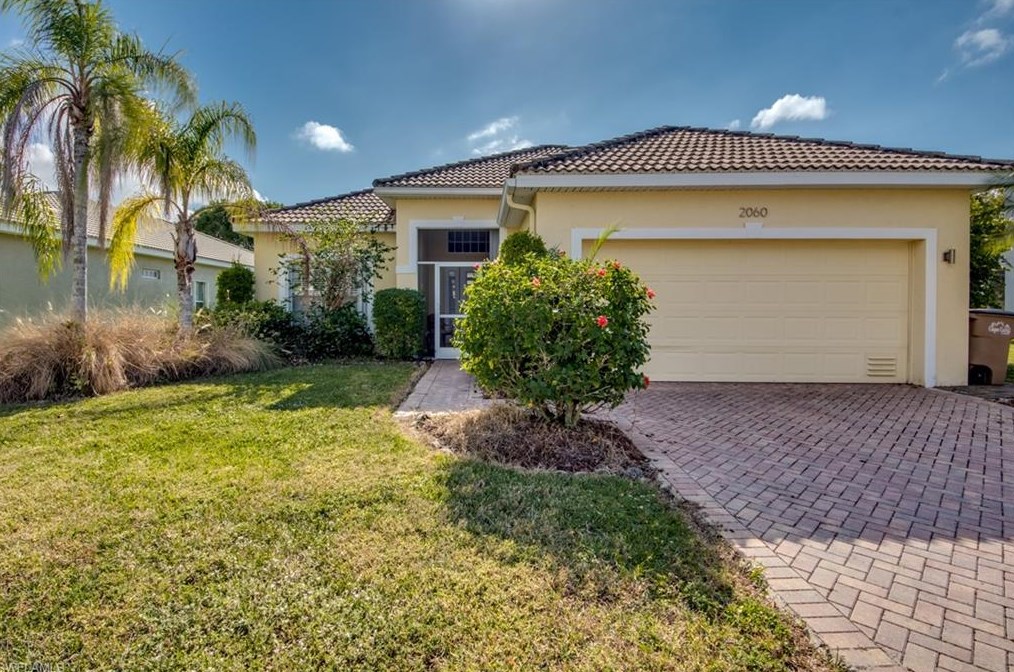 2060 Cape Heather Cir, Cape Coral, FL 33991-3502
