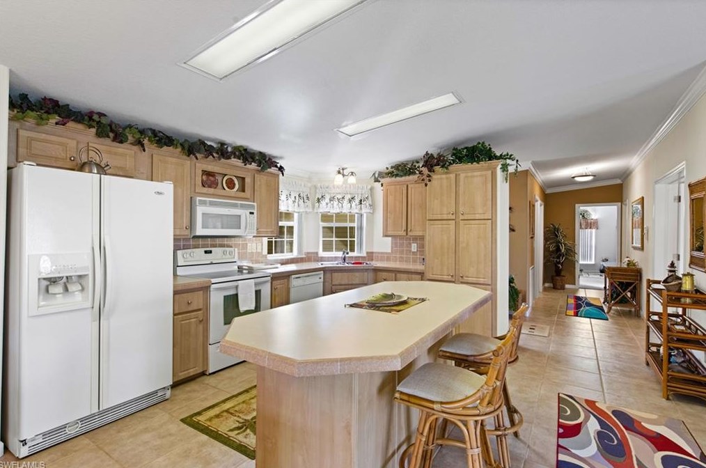 9778 Cattail Ct, Fort Myers FL 33905-5107 exterior