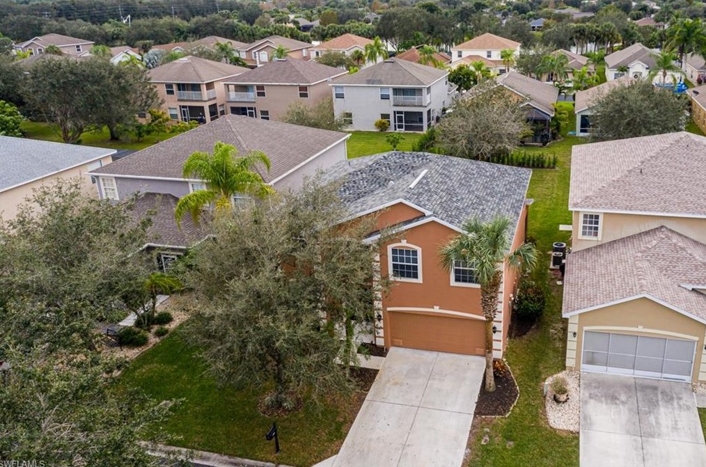 8986 Falcon Pointe Loop, Fort Myers, FL 33912-1475