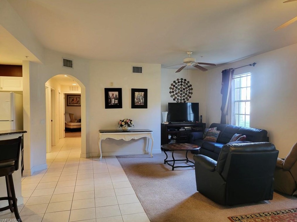 3948 Pomodoro Cir, Cape Coral, FL 33909-5147