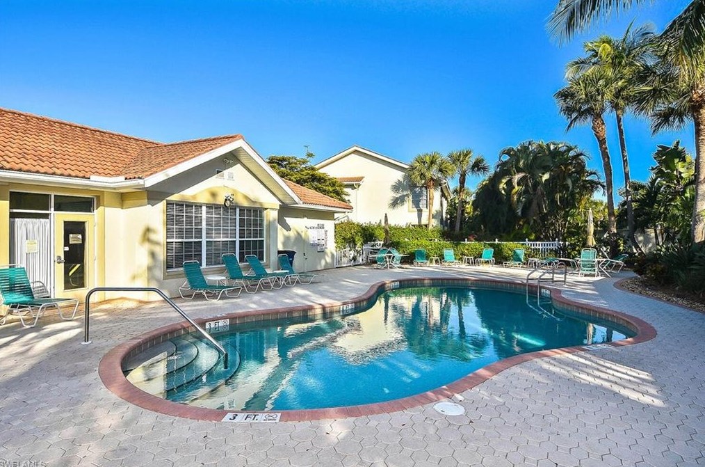 15151 Royal Windsor Ln, Fort Myers, FL 33919-6997