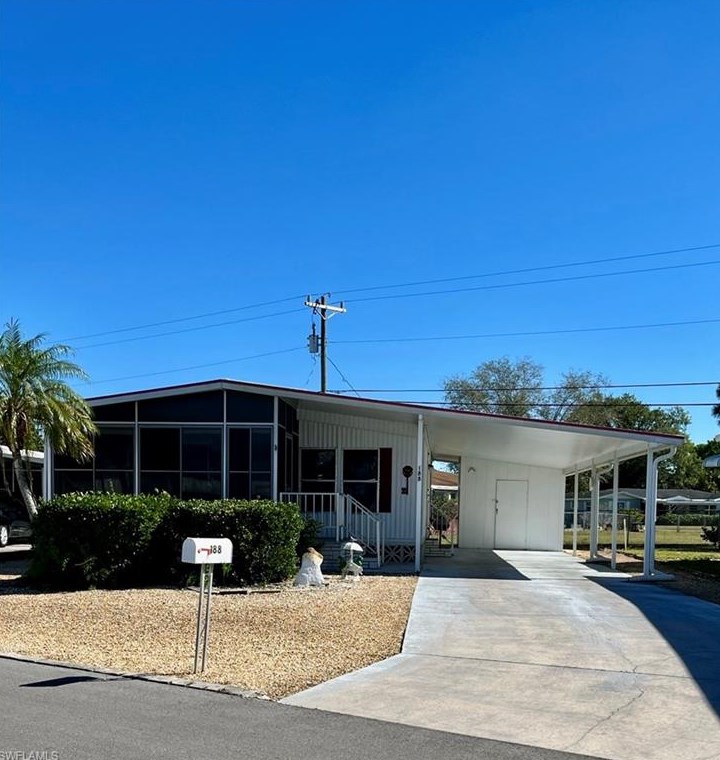 188 Santa Fe Trl, Fort Myers, FL 33917-3032