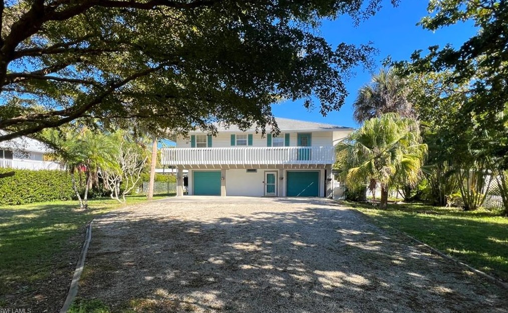 16561 Arbor Ridge Dr, Fort Myers, FL 33908-3067