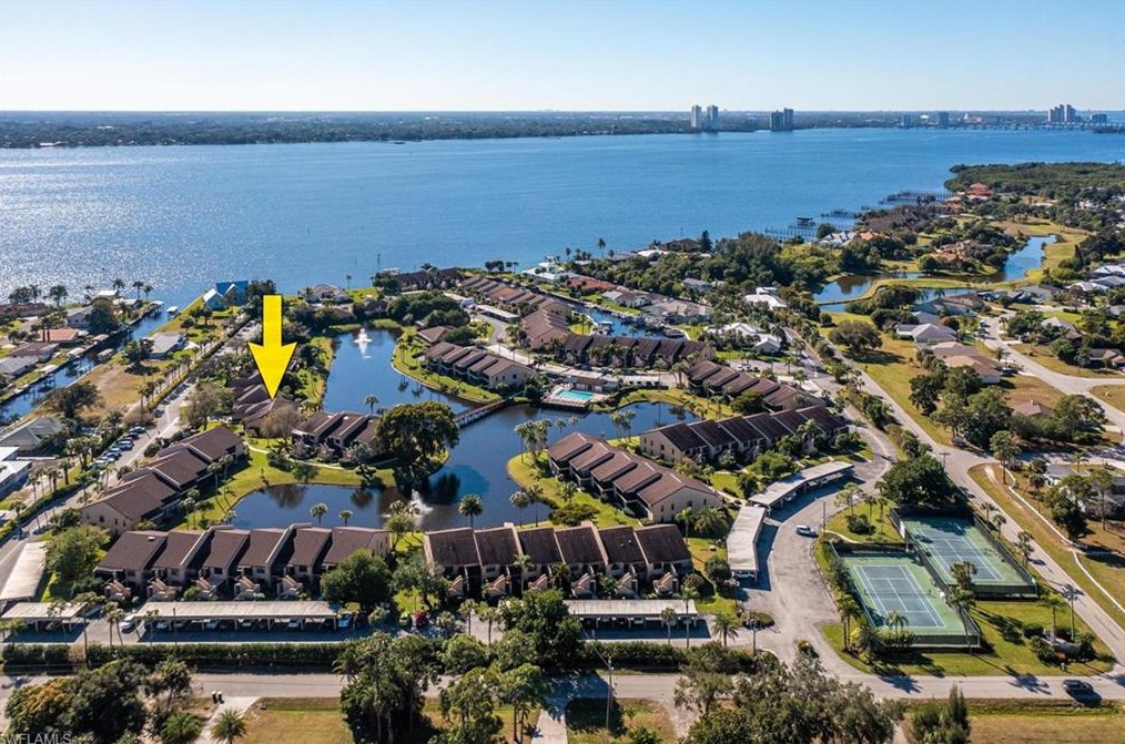 15470 Admiralty Cir, Fort Myers FL  33917-3202 exterior