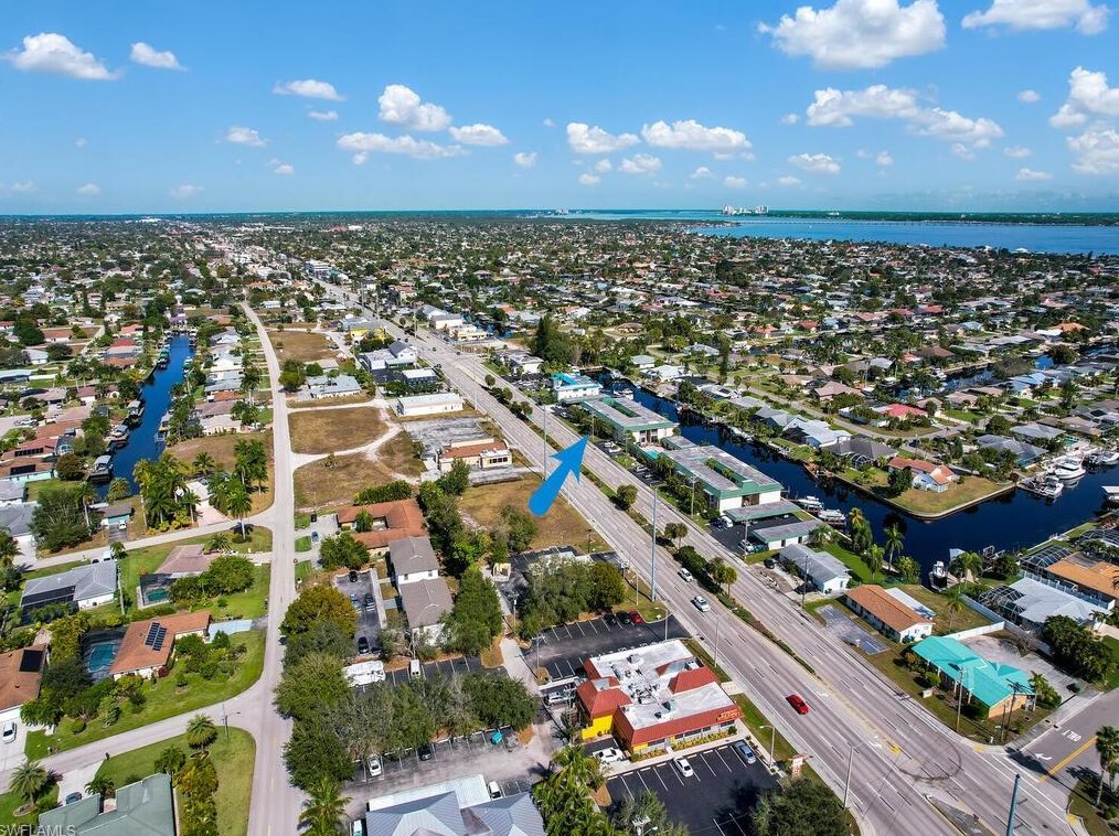 3903 Del Prado Blvd, Cape Coral, FL 33904-6103
