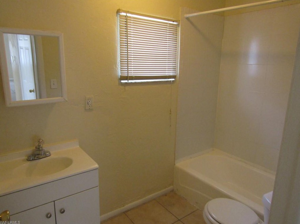704 Polk St, Fort Myers, FL 33916