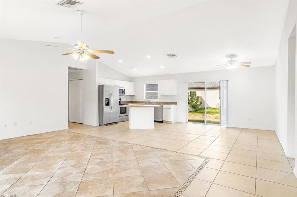 215 13th St, Cape Coral, FL 33990-2026