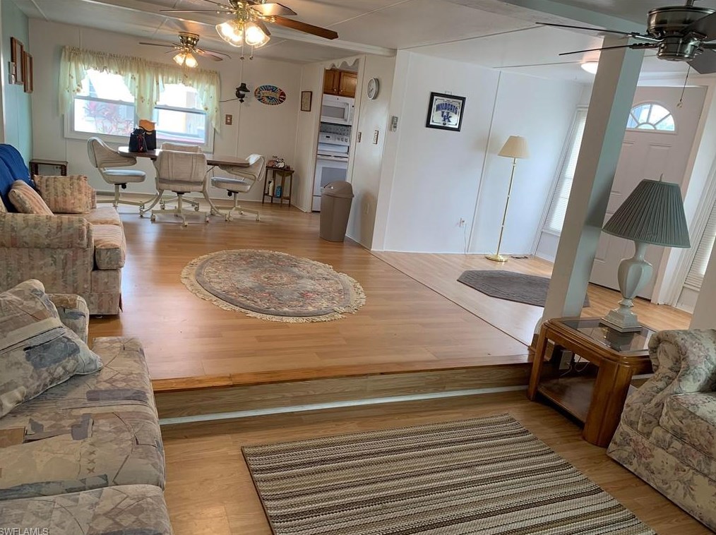 168 Lantern Ln, Fort Myers, FL 33917-6515