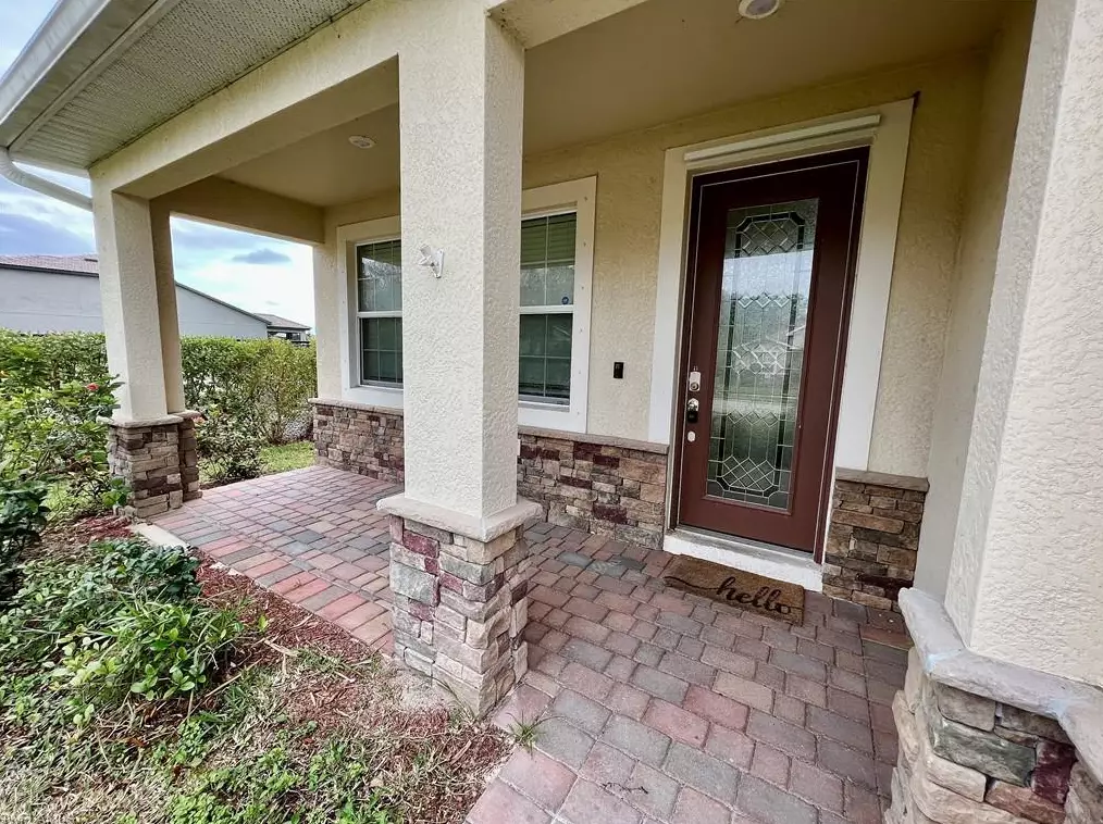 3393 Hampton Blvd, Alva, FL 33920-4626